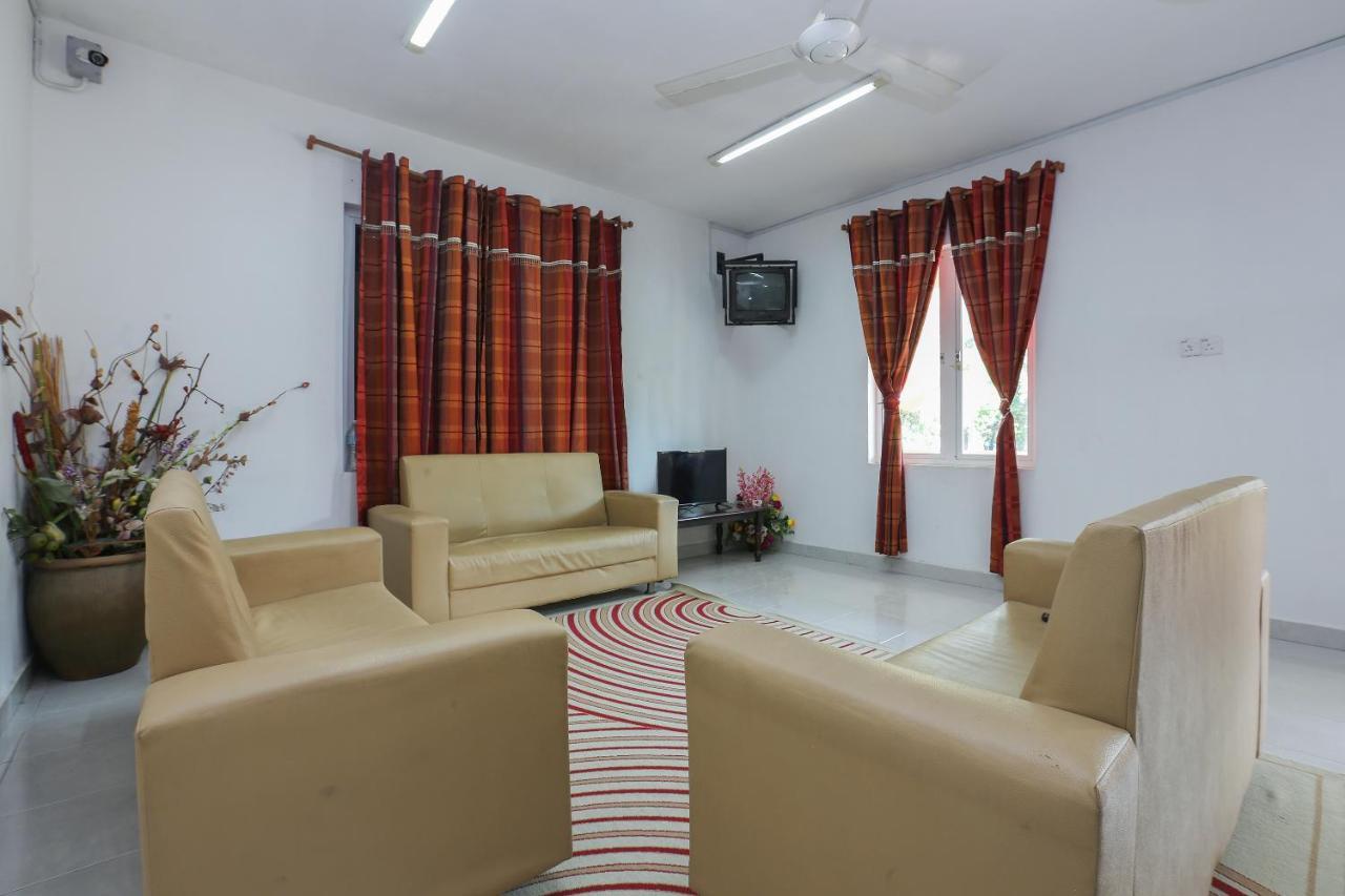 Oyo 8966 Dee Wana Resort 1 Pasir Puteh Extérieur photo