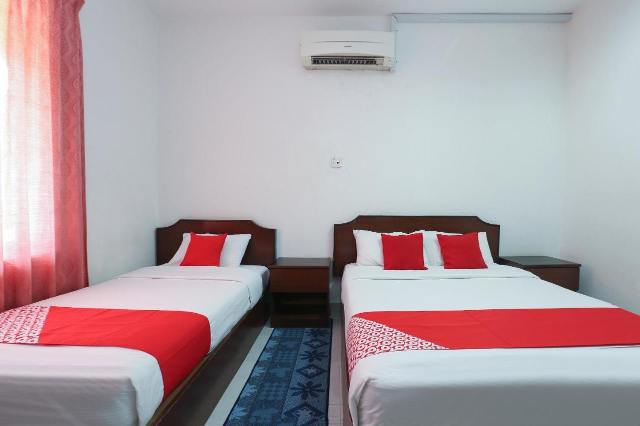 Oyo 8966 Dee Wana Resort 1 Pasir Puteh Extérieur photo